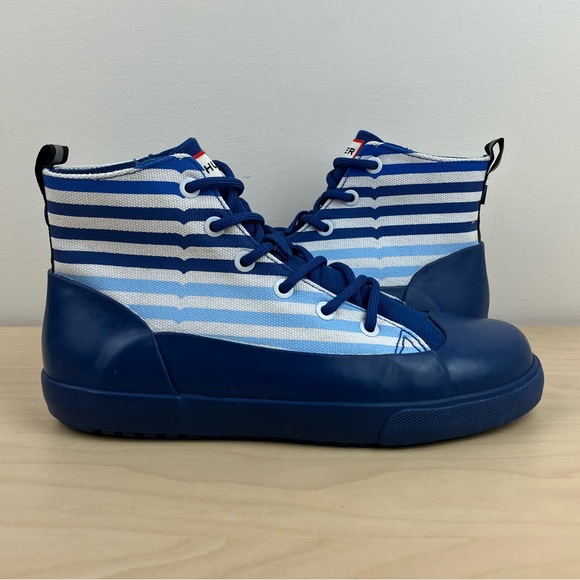 Hunter Kids Size 5.0 Target Blue & White Striped Rain Ankle Boots Lace Up - Picture 2 of 11